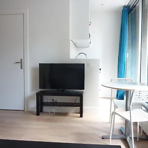 Апартаменты Eiffel Grenelle, Париж