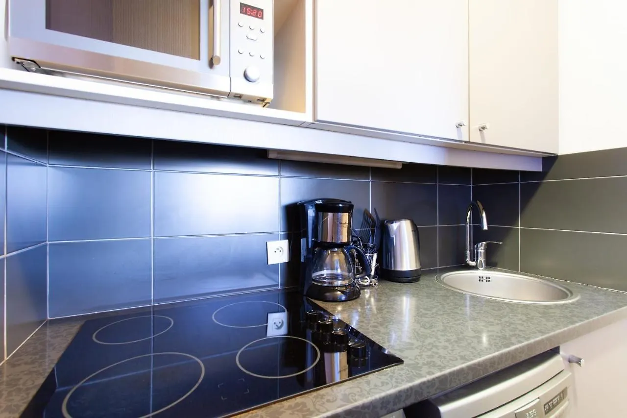 파리 Cosy Apt With Balcony Near Buttes Chaumont 아파트